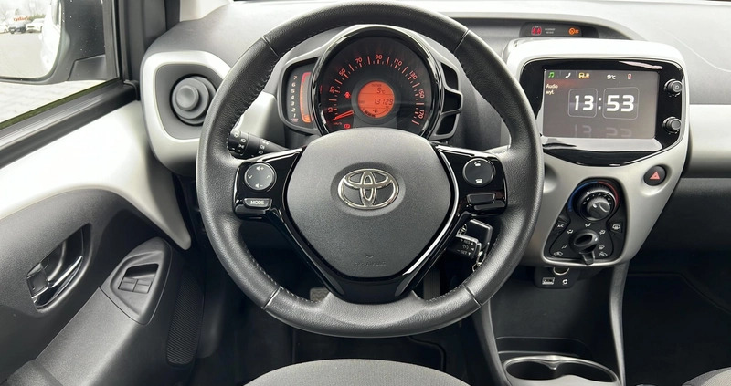 Toyota Aygo cena 41900 przebieg: 13128, rok produkcji 2017 z Pilica małe 379